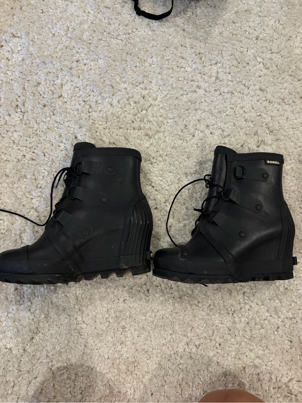 Sorel Black Lace-Up Waterproof Winter Ankle Boots